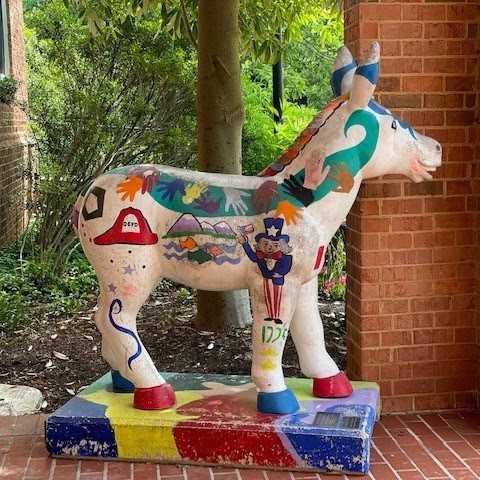 Art Walk - Children United in Peach