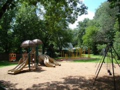 FC Parks – Roberts Park playground Roberts Park