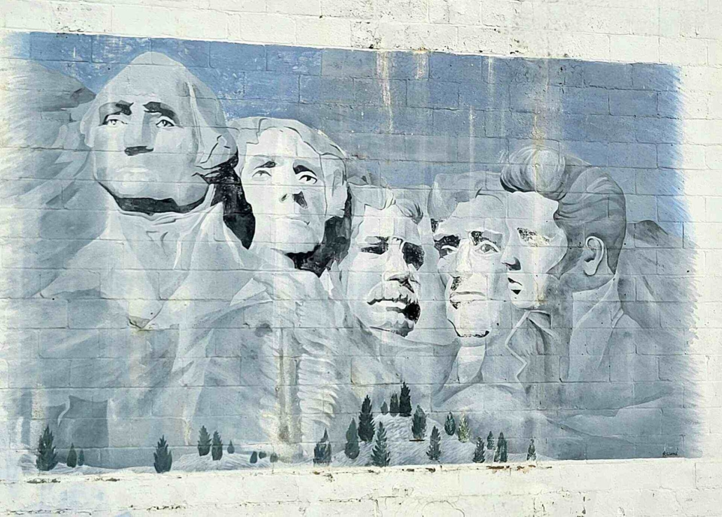 Art Walk - Elvis Mount Rushmore